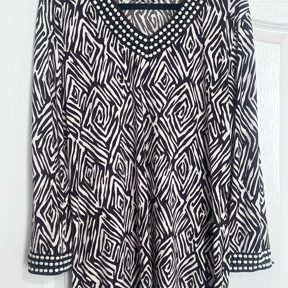 JM Collection Brown and White Print Blouse